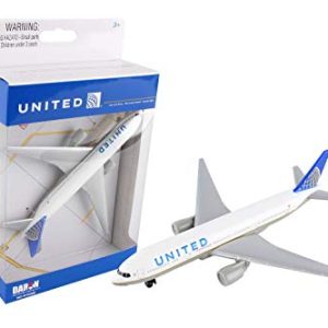 United Airlines 777 airplane toy plane, RT6266